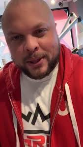 Live from X96.3fm Dj Chris Mambo at Finnigans Bar