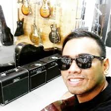 Stream Terry Reyes music