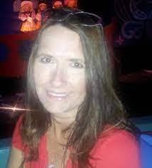 Tami Moe's Instagram, Twitter & Facebook