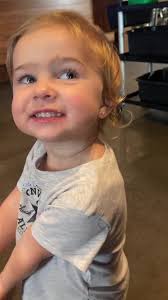 Cheyenne Wallace (@chey_wallace)