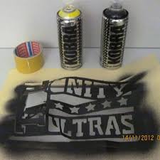 All orders are custom made and most ship worldwide within 24 hours. Fan Von Borussia Dortmund Als Sprayer Auf Frischer Tat In Soest Geschnappt Soest