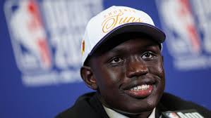 The Suns created more questions than answers when they added Khaman Maluach  and agreed to trade for Mark Williams, writes Kellan Olson. More:  https://arizonasports.com/nba/phoenix-suns/khaman-maluach-mark-williams/3588283/