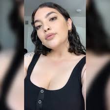 Ally Gonzalez (@allyyygonzalez)