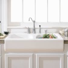 farmhouse sink kitchen