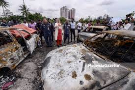 Pada 27 nov 2018 yang lalu, kejadian rusuhan berlaku di kuil seafield yang menjadi isu hangat di internet telah menimbulkan pergaduhan antara kaum dan pihak berkuasa. Zuraida Lawat Tapak Insiden Rusuhan Kuil Sri Maha Mariamman