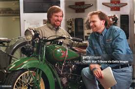 SEPT 4 clarifying that the man AT LEFT is DAVE Hanlon, and at right... News  Photo