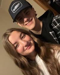 emma :) (@emma.mae_) • Instagram photos and videos