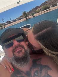 SCREAMING HAPPY BIRTHDAY to the LOML!🎉🥹❤️ another year down with you  handsome and SO many more to spend together. I can't wait!! I hope you have  the best day ever my love🤪💚