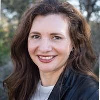 100+ perfiles de «Hazeldine»