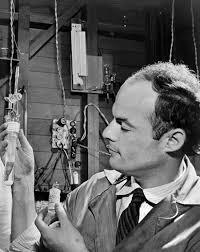 Lịch sử kỳ lạ của Carbon-14