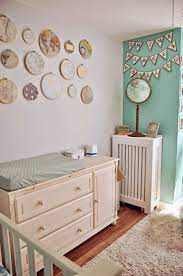 This travel themed nursery is filled with simple and stylish inspiration for a baby girl's room! Gender Neutral Nursery Travel Themed Nursery Hot Air Balloon Mobile Baby Room Neutral Neutral Kids Room Gender Neutral Kids Room