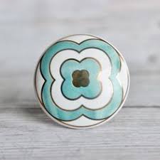These are an eyecatching option for any kitchen looking to bring a little of extra character into the space. Ceramic Drawer Knobs Cabinet Knobs