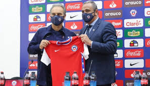Martín bernardo lasarte arróspide is a uruguayan former footballer who played as a defender, currently the manager of the chile national team. La Formacion Que Prepara Martin Lasarte Para Su Debut Ante Bolivia El Periodista Online