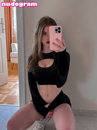 Mira.004  model_mira Nude Leaks OnlyFans Photo 27 - Nudogram v2.1