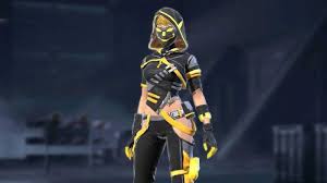 Garena free fire adalah salah satu game survival seperti pubg mobile. The Shining Gold Bundle Free Fire Hadir Lengkapi Koleksi Bundle Mu