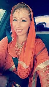 Desiree Apodaca's Instagram, Twitter & Facebook