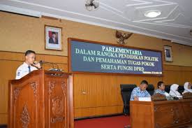 Dewan rakyat merupakan salah satu daripada dua dewan di dalam parlimen malaysia. Parlementaria Dewan Perwakilan Rakyat Daerah