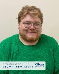 NEW STUDENT SPOTLIGHT! Name: Emma Vincent Major: BM in Performance with an  Emphasis in Piano Primary instrument: Piano Hometown: St. Louis, Missouri  Why you chose Webster? I really enjoy being in St.