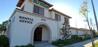 In addition to our large selection of storage units, we also offer online leasing and regular specials. Golden Triangle Self Storage Self Storage In Santa Clarita Ca