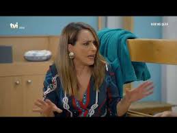 16 out 2020 • 18:54 são josé correia é a atriz da novela 'bem me quer', da tvi, que está infetada com coronavírus, avança o site flash. Mercedes Tira O Sapato Para Bater Em Carmo Bem Me Quer Youtube