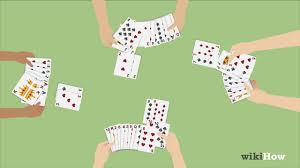 The person who can tap the old maid card before the others get all the cards that are touching the old maid. How To Play Old Maid 12 Steps With Pictures Wikihow