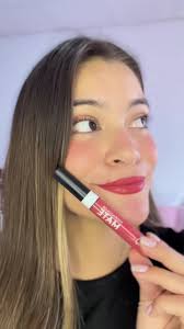 Nuevos tonos de los labiales hidracolor mate de @ésika Estos labiales...