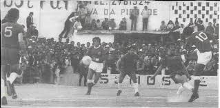 Serge djomgoue es su propietario/a. Na Cova Da Piedade Em 1972 Em Defesa Do Benfica