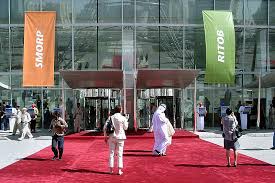 Riesige auswahl moderner teppiche & teppichdesigns. Adib Fricke The Word Company Sharjah Biennale 2003