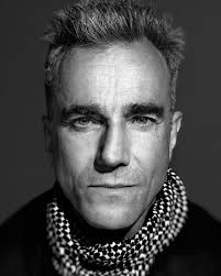 Outside of work, before and after filming last of the mohicans, daniel day lewis wore his hair the same as in the film as well as a bit shorter. Daniel Day Lewis And Lincoln Time Com