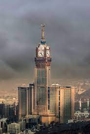 The royal makkah tower at abraj al bait in mecca, saudi arabia is the tallest. The 31 Tallest Buildings In The World Will Make You Feel Beyond Tiny Mecca Wallpaper Mecca Tower Mecca Masjid