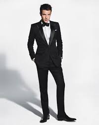 Black And White Suit With Bow Tie Black Tux White Shirt Black Bow Tie Yes Bow Tie They Re Back In A Big Way There S Nothing Quirky Or Dangerous About This Outfit And Tha Wedding Suits Brandon Flowers Wedding Men