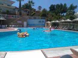 Τα καλύτερα beach bars στην χαλκιδική. Zattero Seaside Bar Fourka Destimap Destinations On Map