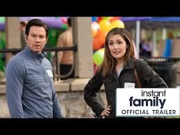Ze voelen zich erg menslievend tot ze thuis met drie driftige kinderen zitten. Meet The Real Life Inspirations Behind The Film Instant Family