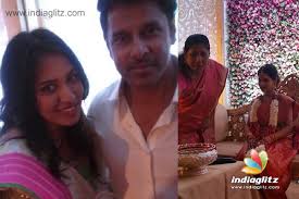 Chiyaan vikram family members, childhood and photos. Vikram S Daughter Engaged To Karunanidhi S Grandson News Indiaglitz Com