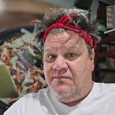 Can anonymous posts be turned off in a Facebook group?