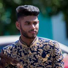 Always in a mid life crisis or am i just an old soul?. Shannon Singh Shanonzsingh Twitter