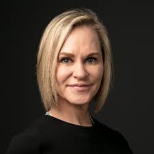 Carmen Brodie's Instagram, Twitter & Facebook