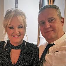 Can anybody recommend a person offering lymphatic massage in Clacton please?