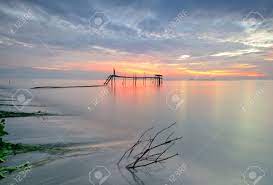 # sila komen jika tahu maklumat tambahan. Sunset Pantai Jeram Kuala Selangor Malaysia Stock Photo Picture And Royalty Free Image Image 18287501