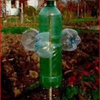 Image result for plašič krtků z pet lahve