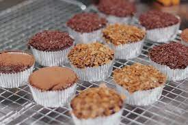 Cupcake banyak dicari oleh kebanyakan orang selain karena cupcake. Resep Cupcakes Infused Coffee Cara Baru Nikmati Kopi Halaman All Kompas Com