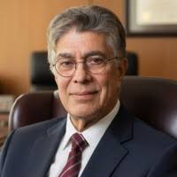 80+ perfiles de «Molano»