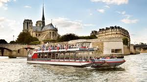 Bateaux Vedettes Du Pont Neuf Good River Cruises That Hit All The Spots And The Price Is Right Cruise Paris River Cruises
