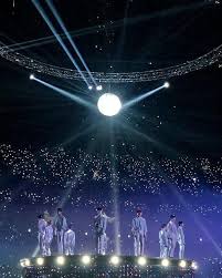 Pin By Kpop Lover On Wanna One Concert You Are My Life My Big Love