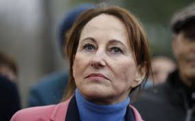 Durant son passage dans quotidien, certains propos de mila ont été momentanément interrompus. Affaire Mila Segolene Royal Declare Que Mila Manque De Respect Envers L Islam