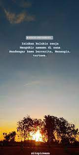 Melukis Senja Lukisan Kotak Musik Lirik Lagu
