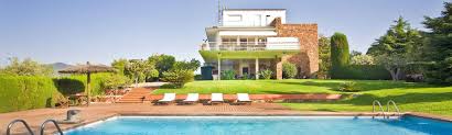 Urbanizacion palma real, conjunto residencial la lagunita. Casas De Lujo Y Apartamentos En El Maresme En Venta O Alquiler