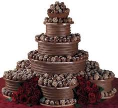 Google Image Result For Http Www Wedding Flowers And Reception Ideas Com Images Chocolate Wedding Cake04 Jpg Chocolate Wedding Cake Wedding Cake Sizes Cake
