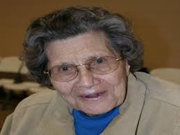 Lola Blackwell's Instagram, Twitter & Facebook