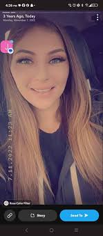 Hey guys! Is there an app or something where I can upload a picture and see  what I would look like with good teeth?